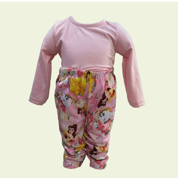 Pantalón rosa de bebé con estampado de Bella – dulce y encantador - Image 2