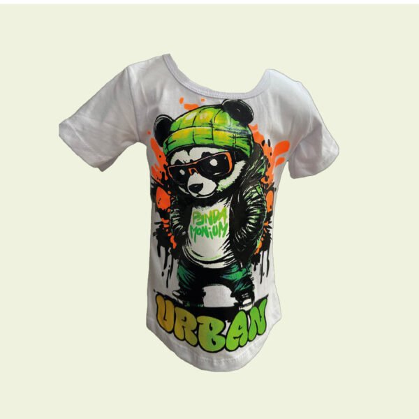 Remera blanca de bebé con panda urbano – diseño divertido y moderno - Image 2